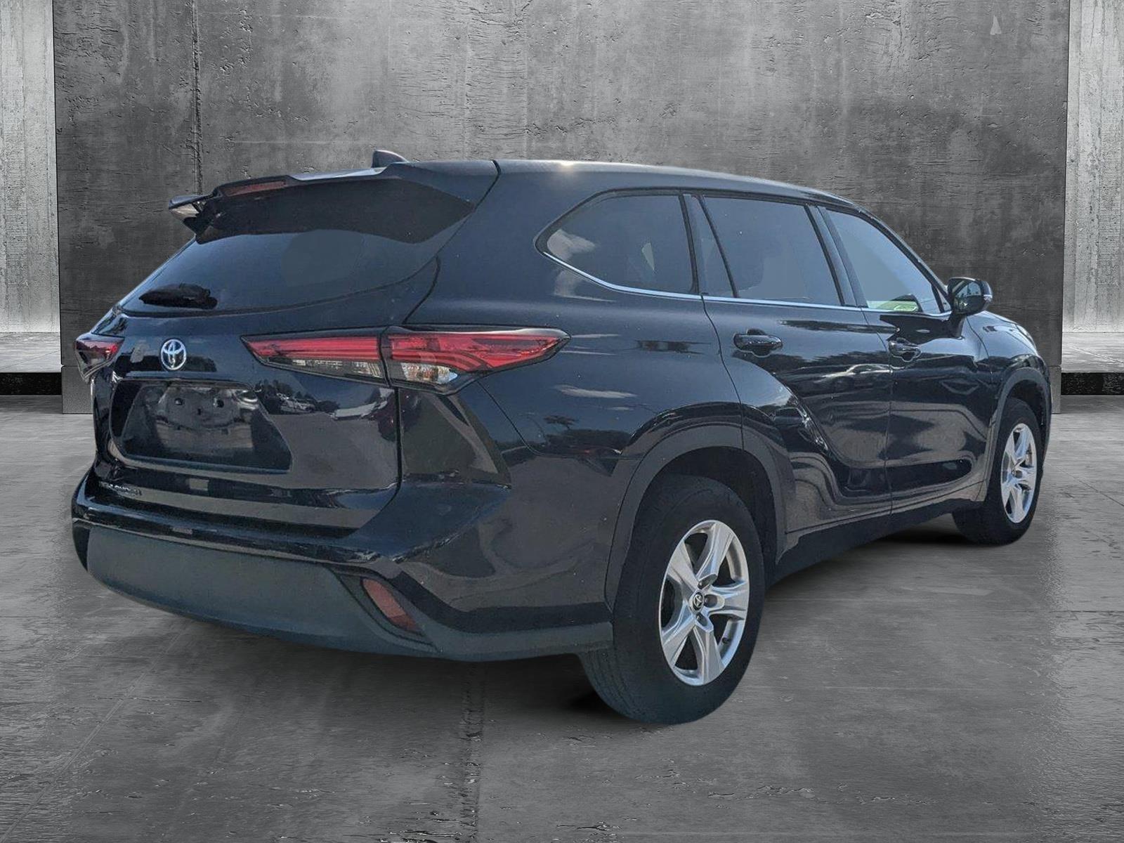 2022 Toyota Highlander Vehicle Photo in Winter Park, FL 32792