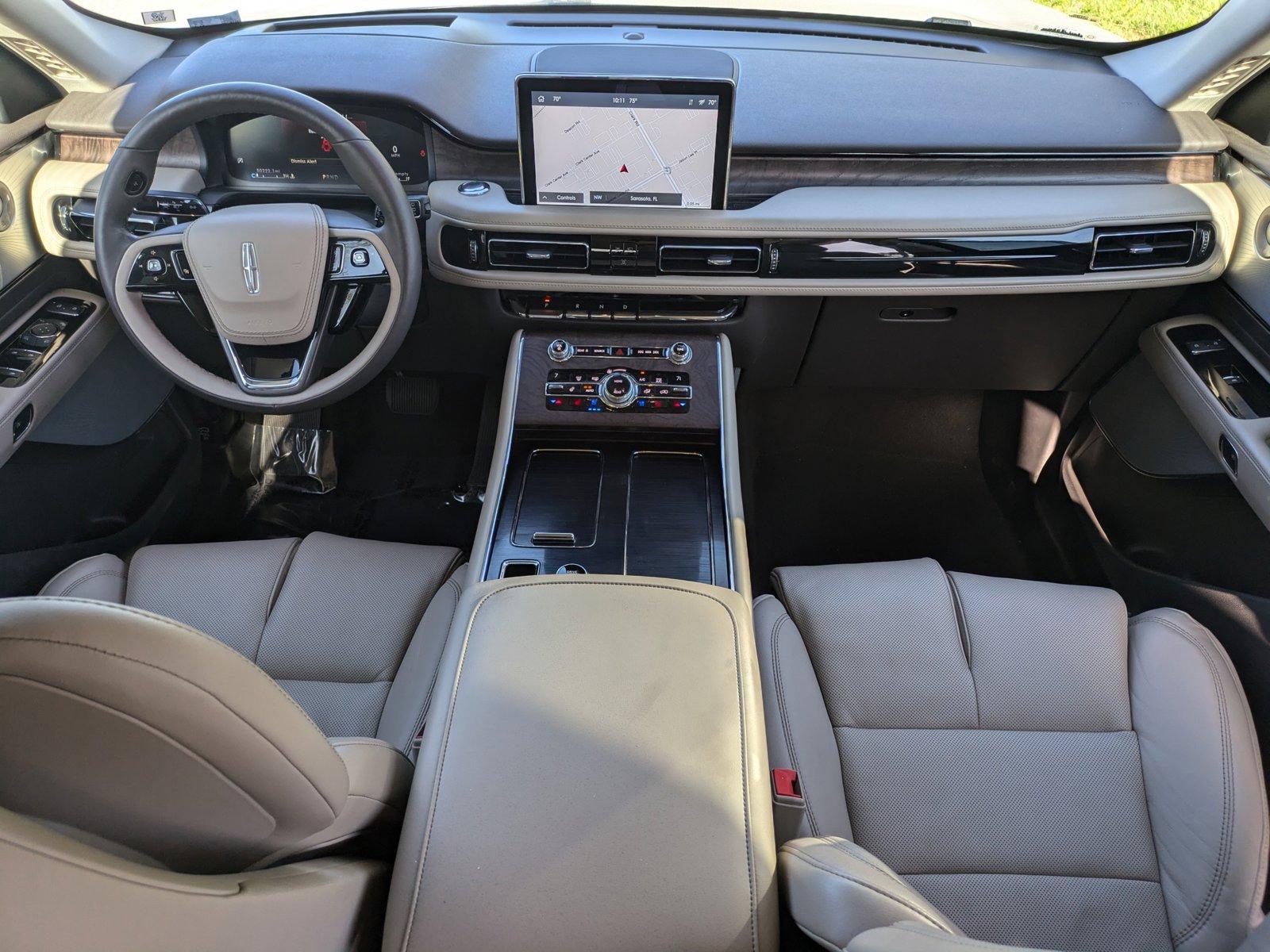 2020 Lincoln Aviator Vehicle Photo in Sarasota, FL 34231