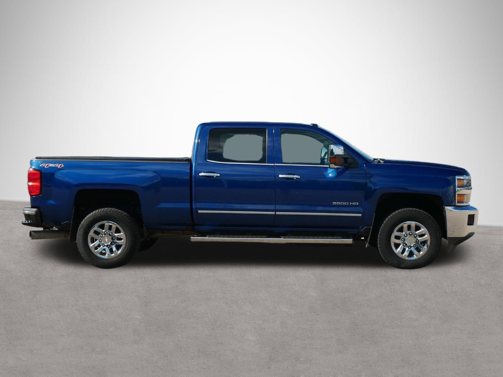 2016 Chevrolet Silverado 3500 HD Vehicle Photo in OWATONNA, MN 55060-4060