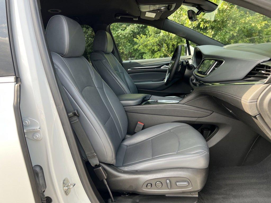 2022 Buick Enclave Vehicle Photo in MONROE, NC 28110-8431