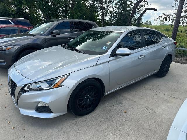 2019 Nissan Altima Vehicle Photo in ROSENBERG, TX 77471-5675