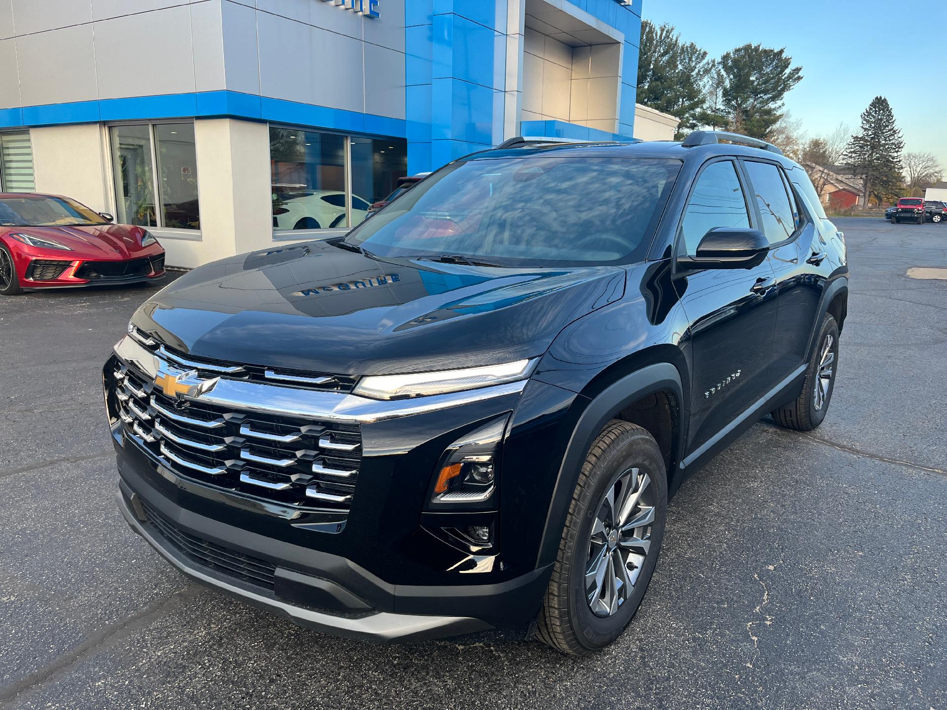 2025 Chevrolet Equinox Vehicle Photo in CLARE, MI 48617-9414