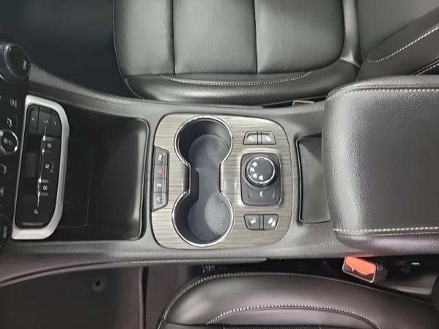 2023 GMC Acadia Vehicle Photo in Neenah, WI 54956