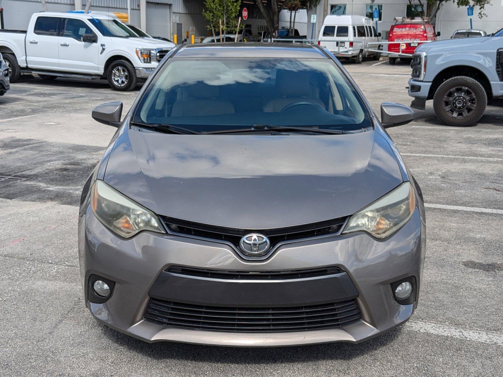 2015 Toyota Corolla Vehicle Photo in Miami, FL 33015