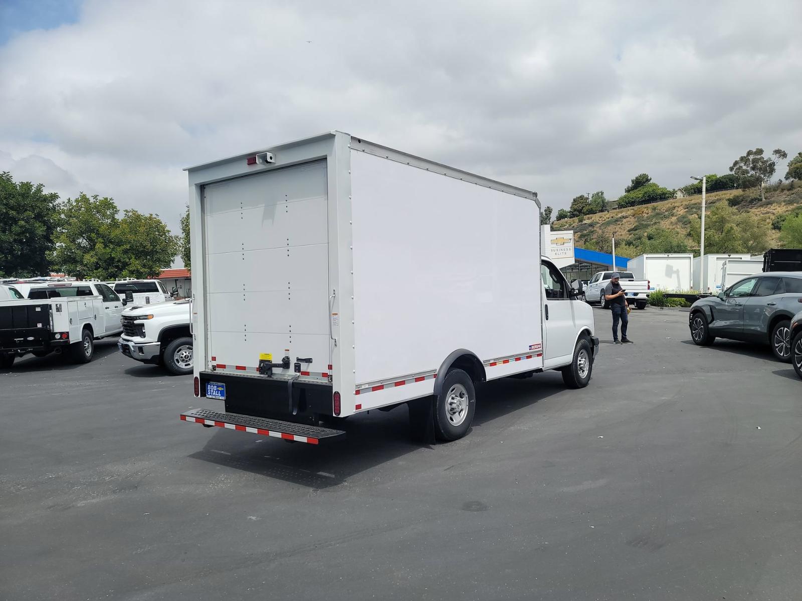 2023 Chevrolet Express Commercial Cutaway Vehicle Photo in LA MESA, CA 91942-8211