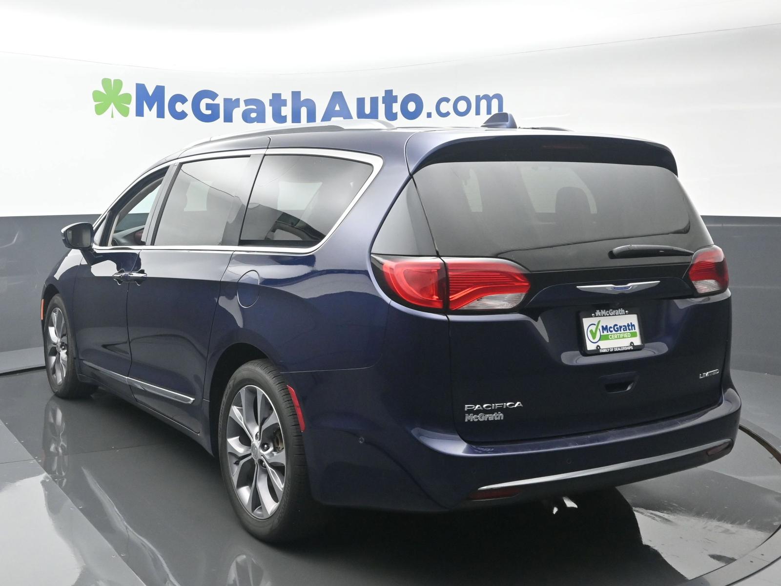 2018 Chrysler Pacifica Vehicle Photo in Cedar Rapids, IA 52402