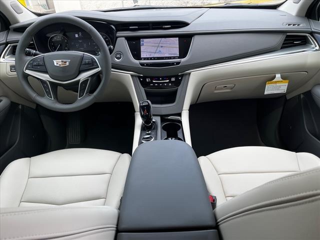 2025 Cadillac XT5 Vehicle Photo in TAMPA, FL 33612-3404