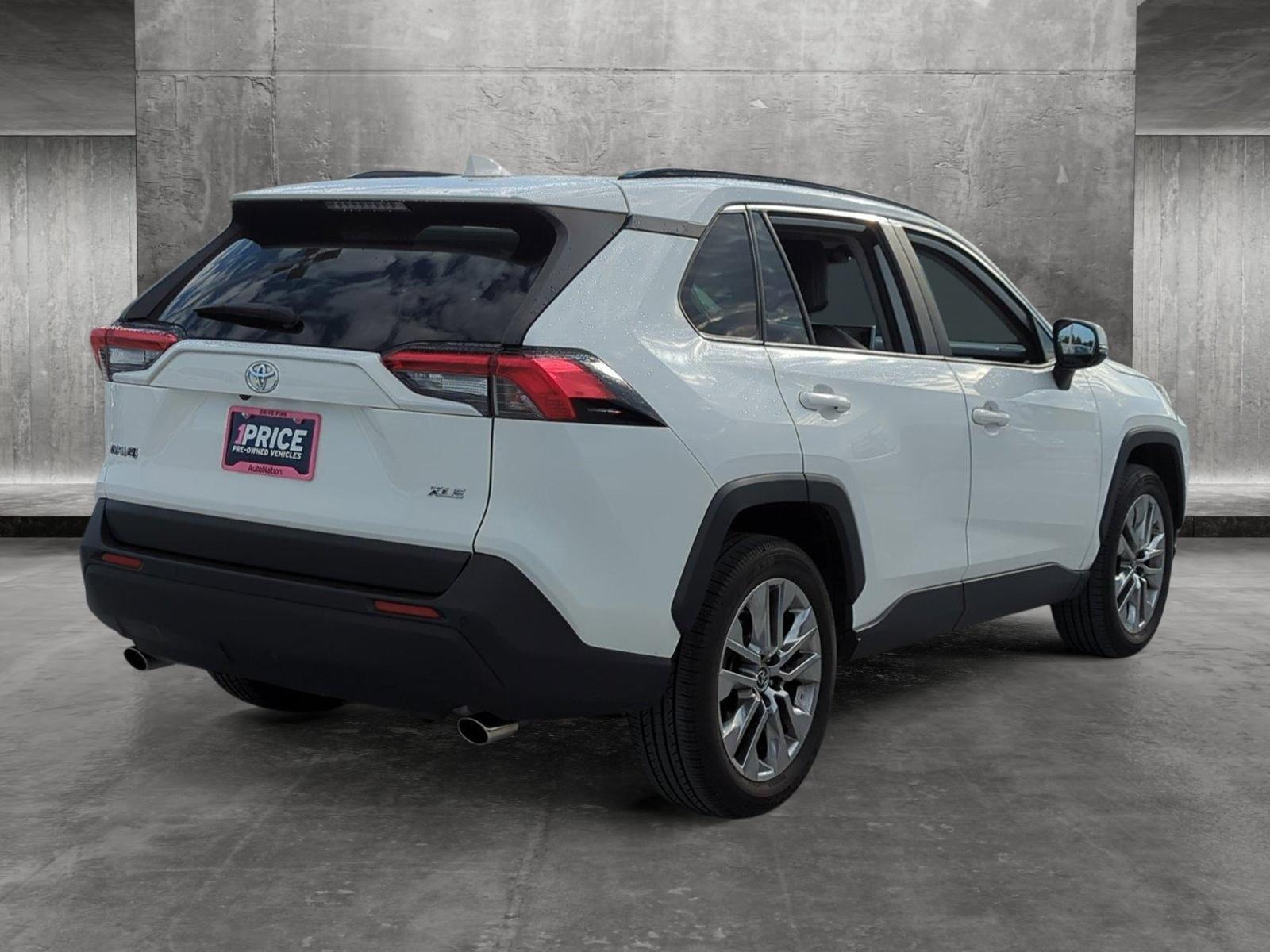 2019 Toyota RAV4 Vehicle Photo in Ft. Myers, FL 33907