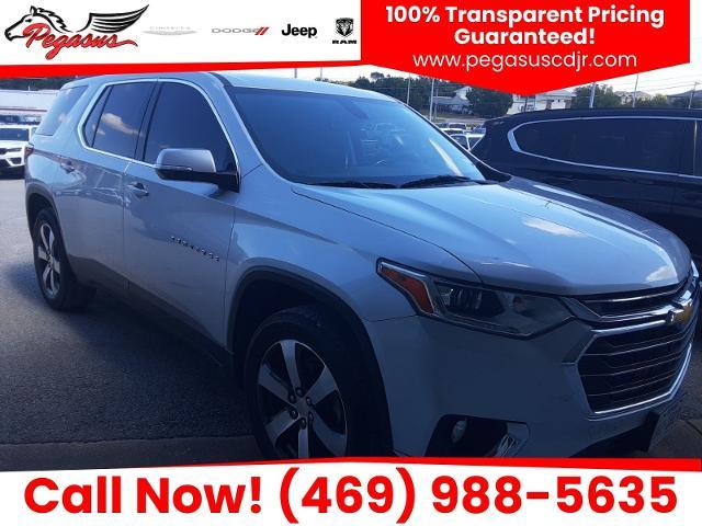 2019 Chevrolet Traverse Vehicle Photo in Ennis, TX 75119-5114