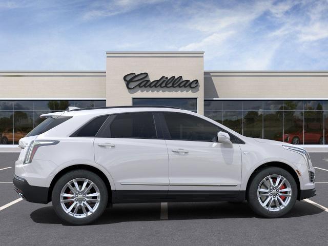 2025 Cadillac XT5 Vehicle Photo in BEACHWOOD, OH 44122-4298