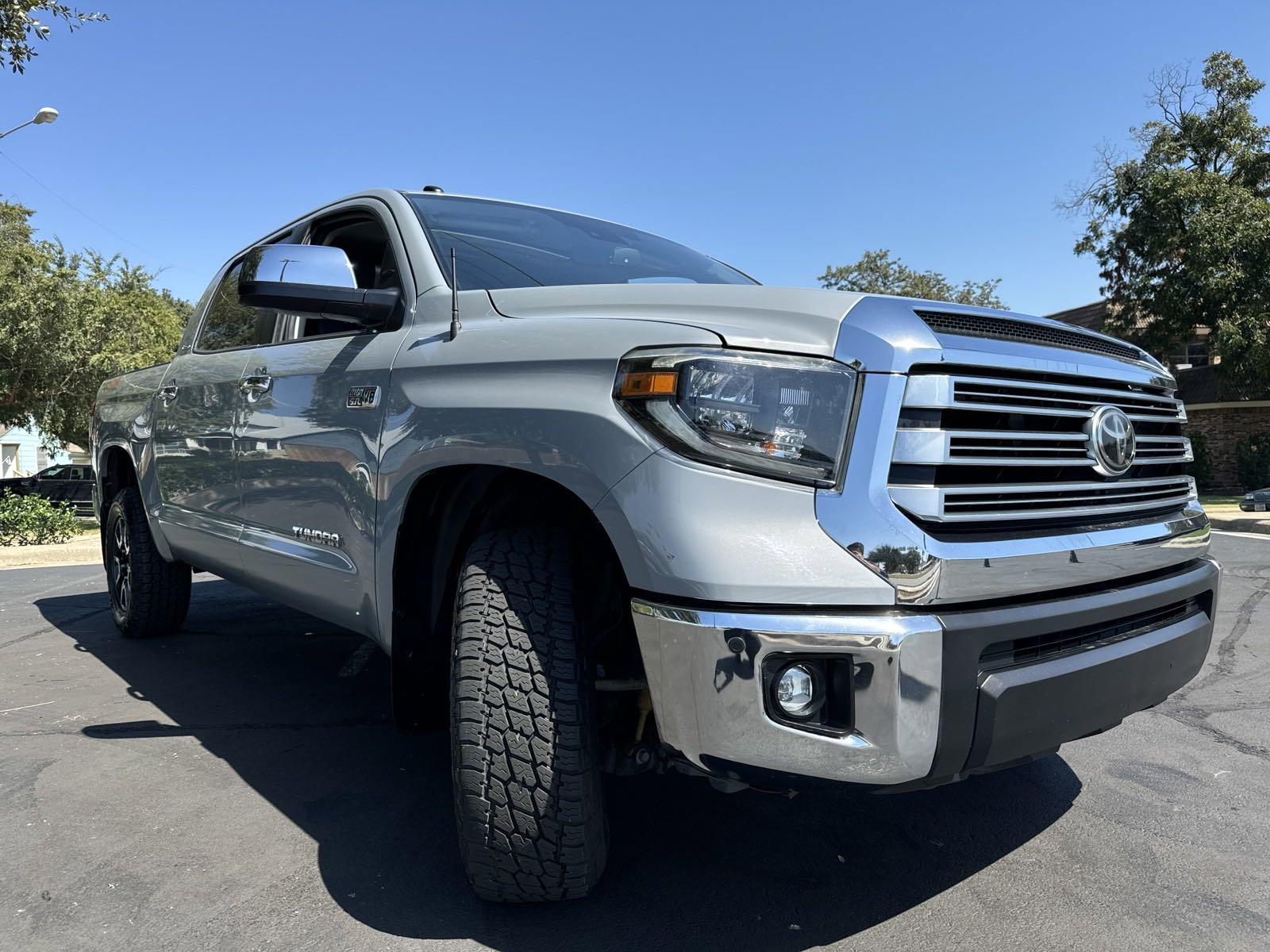 2019 Toyota Tundra 4WD Vehicle Photo in DALLAS, TX 75209-3016