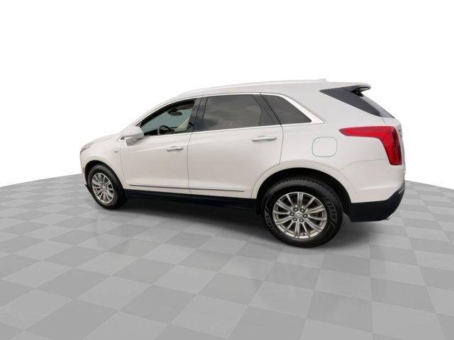 2017 Cadillac XT5 Vehicle Photo in WILLIAMSVILLE, NY 14221-4303