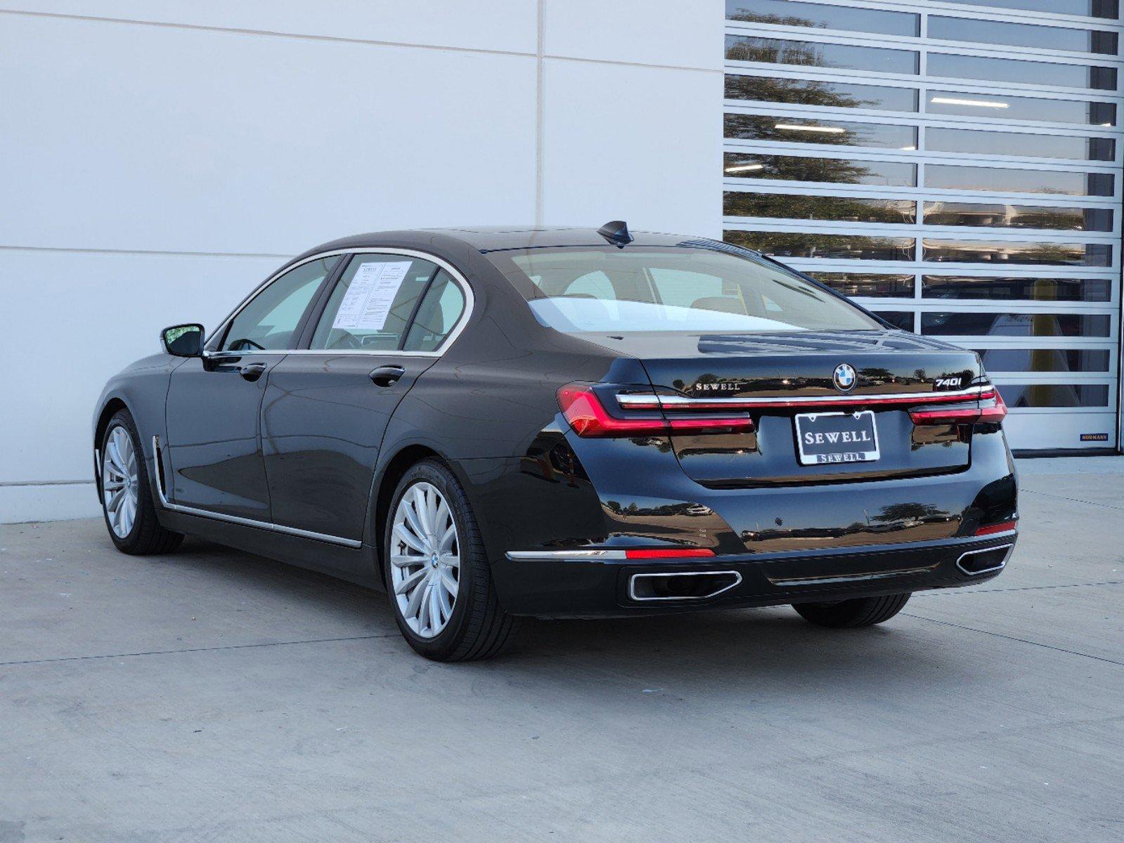 2022 BMW 740i Vehicle Photo in PLANO, TX 75024