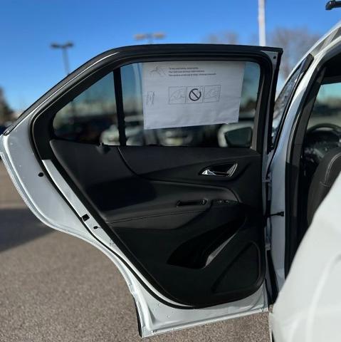 2024 Chevrolet Equinox Vehicle Photo in GREELEY, CO 80634-4125