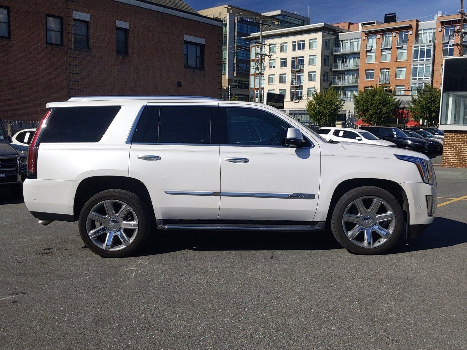 2017 Cadillac Escalade Vehicle Photo in Bethesda, MD 20852