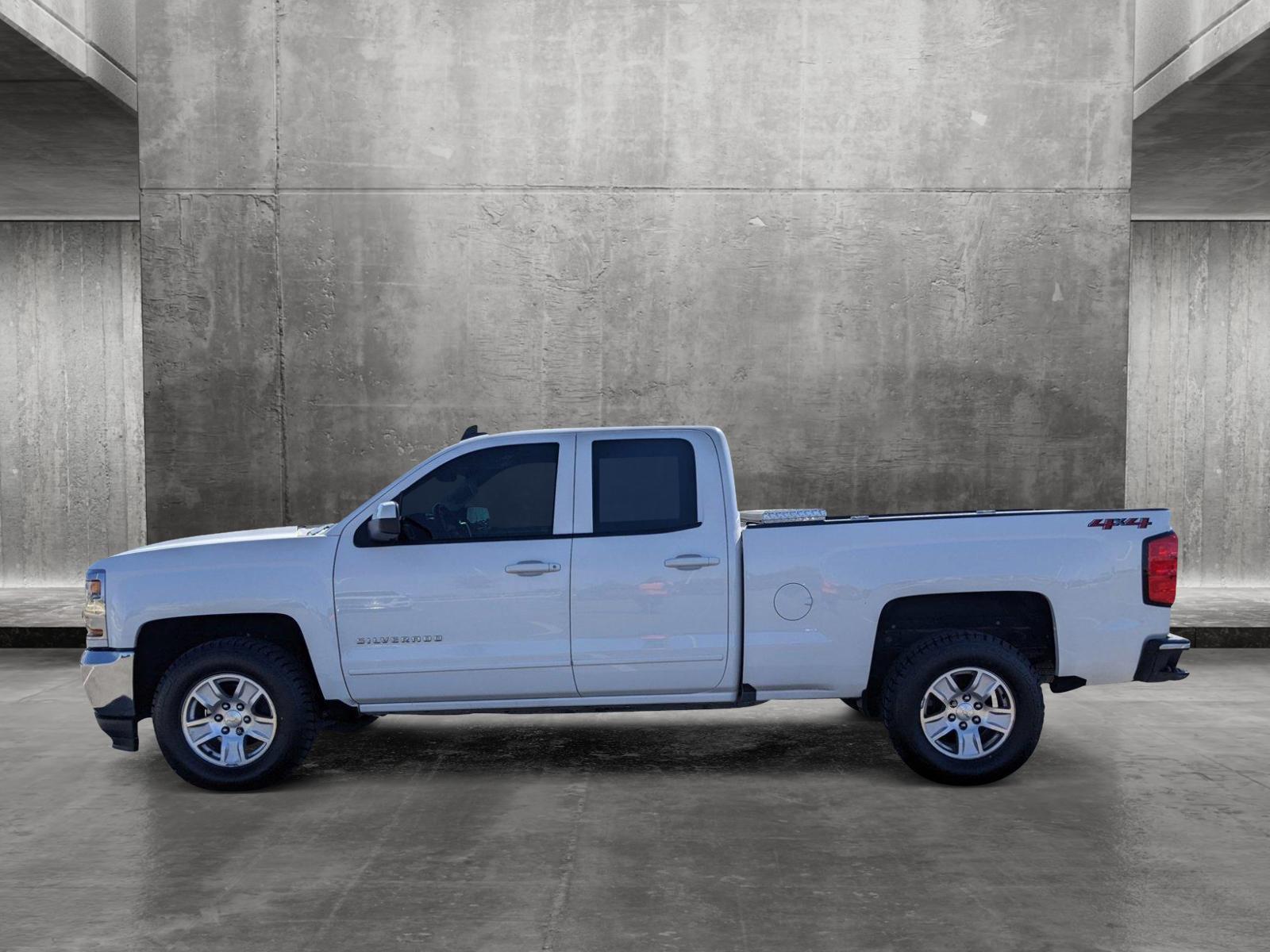 2018 Chevrolet Silverado 1500 Vehicle Photo in HOUSTON, TX 77034-5009