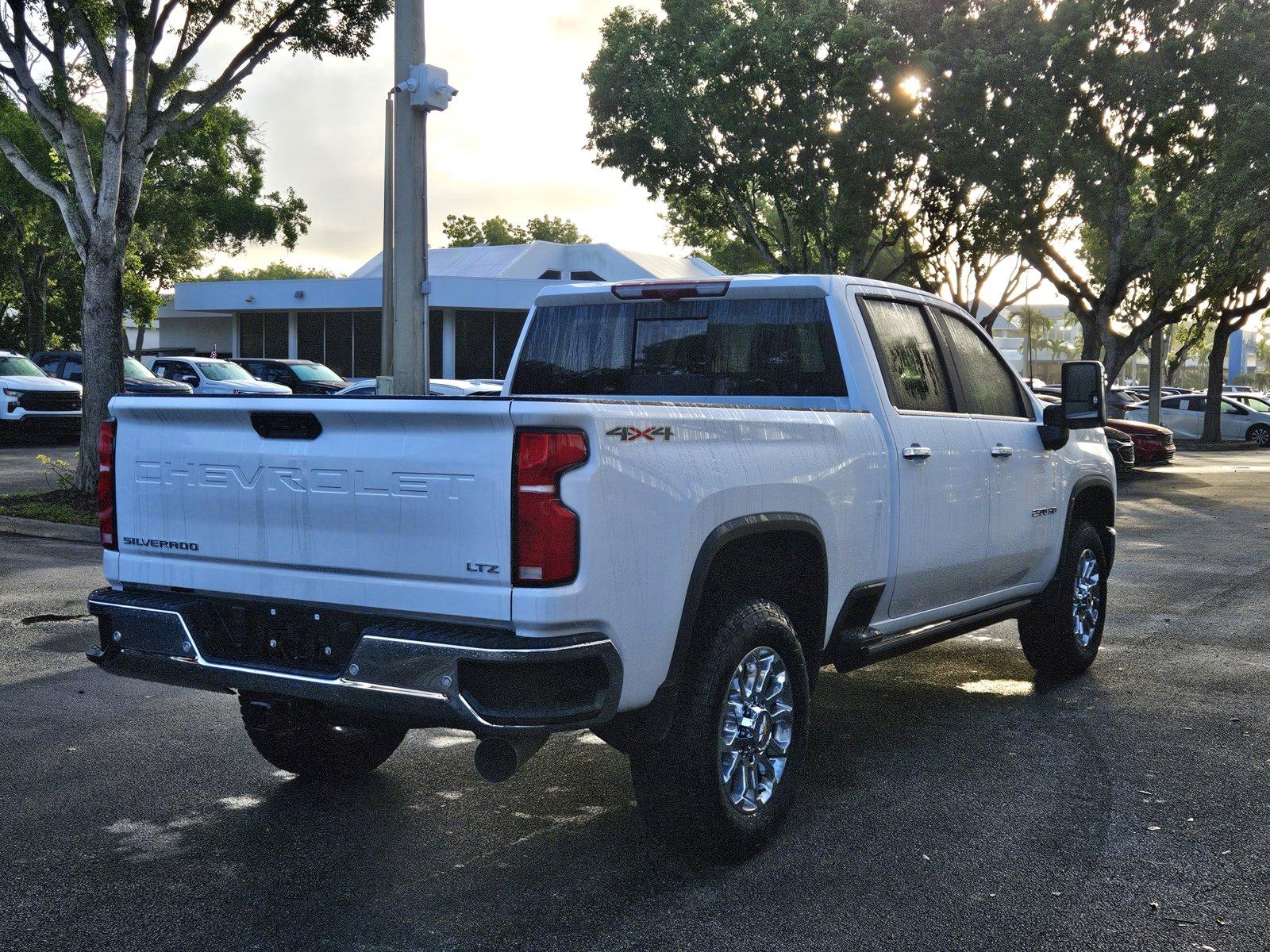 2024 Chevrolet Silverado 2500 HD Vehicle Photo in MIAMI, FL 33134-2699