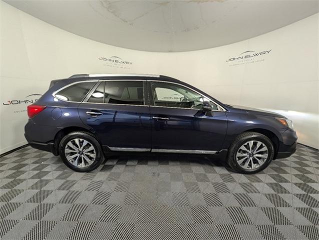 2018 Subaru Outback Vehicle Photo in ENGLEWOOD, CO 80113-6708