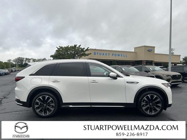 2024 Mazda CX-90 PHEV Vehicle Photo in Danville, KY 40422-2805