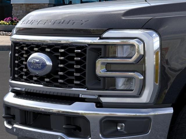 2024 Ford Super Duty F-350 DRW Vehicle Photo in Weatherford, TX 76087-8771