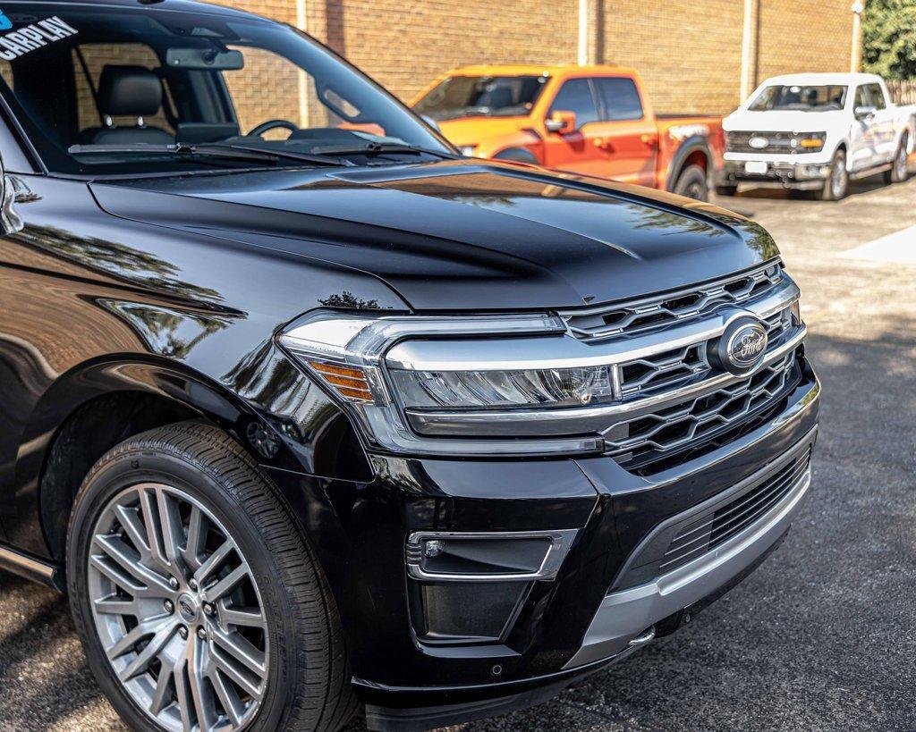 2023 Ford Expedition Vehicle Photo in Plainfield, IL 60586