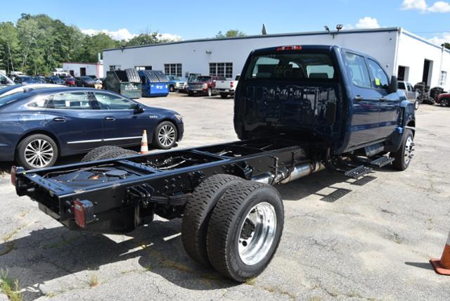 2024 Chevrolet Silverado 5500 HD Vehicle Photo in WHITMAN, MA 02382-1041