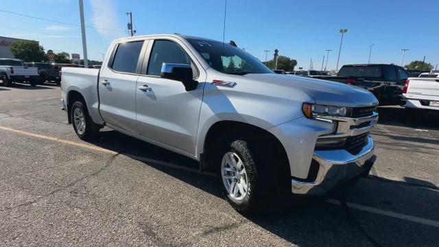 Used 2022 Chevrolet Silverado 1500 Limited LT with VIN 1GCUYDED7NZ237634 for sale in Saint Cloud, Minnesota