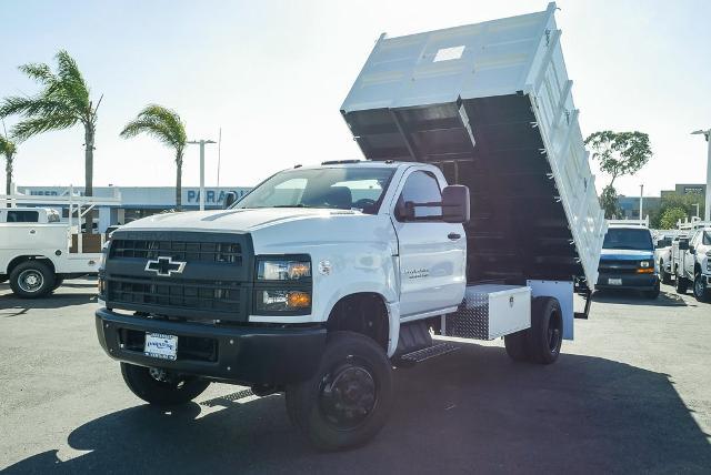 Select 2023 Chevrolet Silverado Chassis Cab