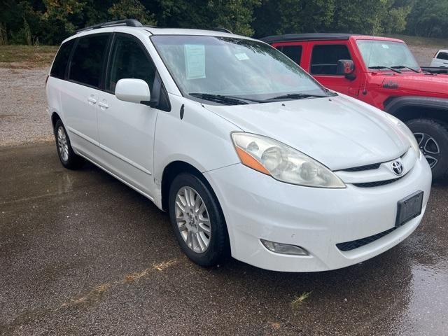 Used 2010 Toyota Sienna XLE with VIN 5TDYK4CCXAS291602 for sale in Milford, OH