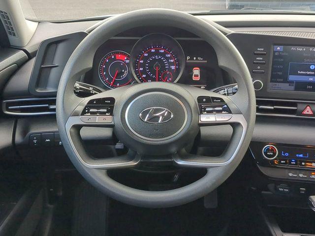 2021 Hyundai ELANTRA Vehicle Photo in Merrillville, IN 46410-5311