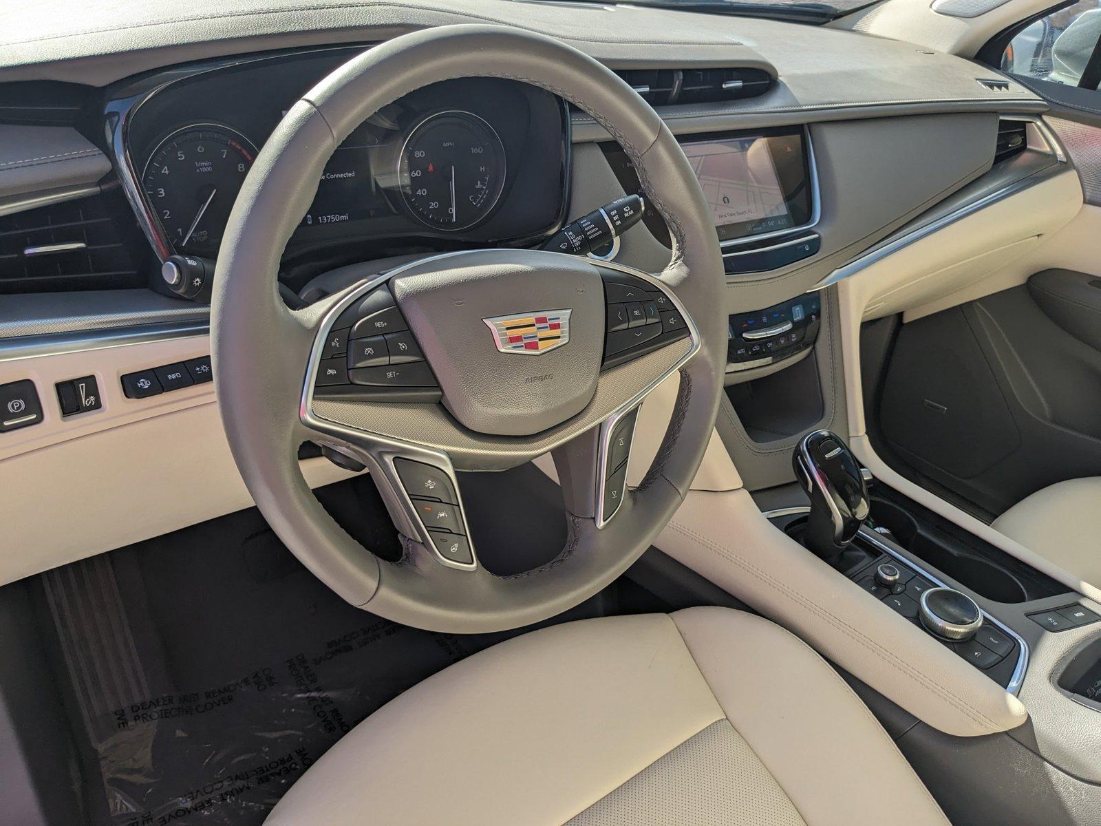 2023 Cadillac XT5 Vehicle Photo in WEST PALM BEACH, FL 33407-3296