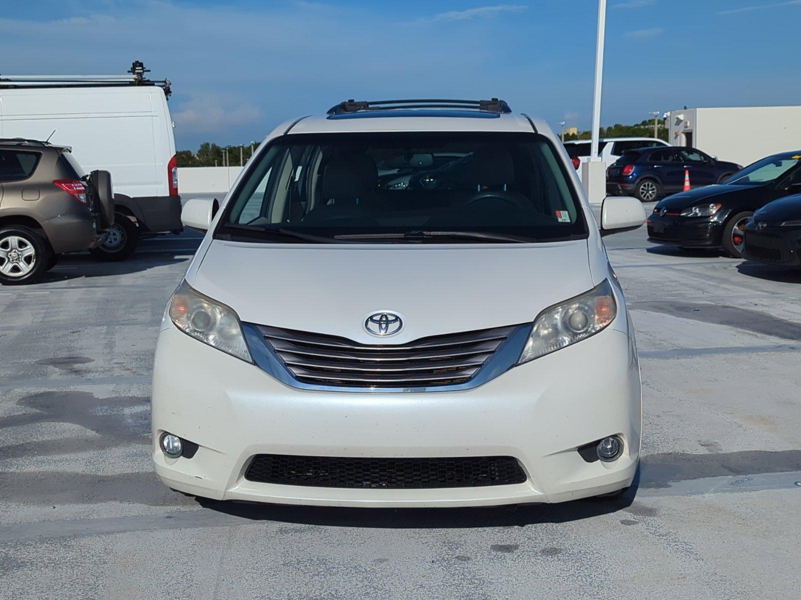 2015 Toyota Sienna Vehicle Photo in Ft. Myers, FL 33907