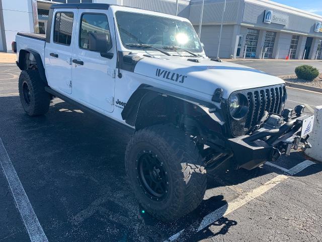 2021 Jeep Gladiator Vehicle Photo in Oshkosh, WI 54901