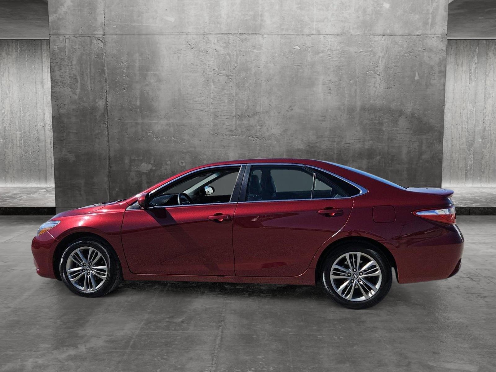 2017 Toyota Camry Vehicle Photo in NORTH RICHLAND HILLS, TX 76180-7199