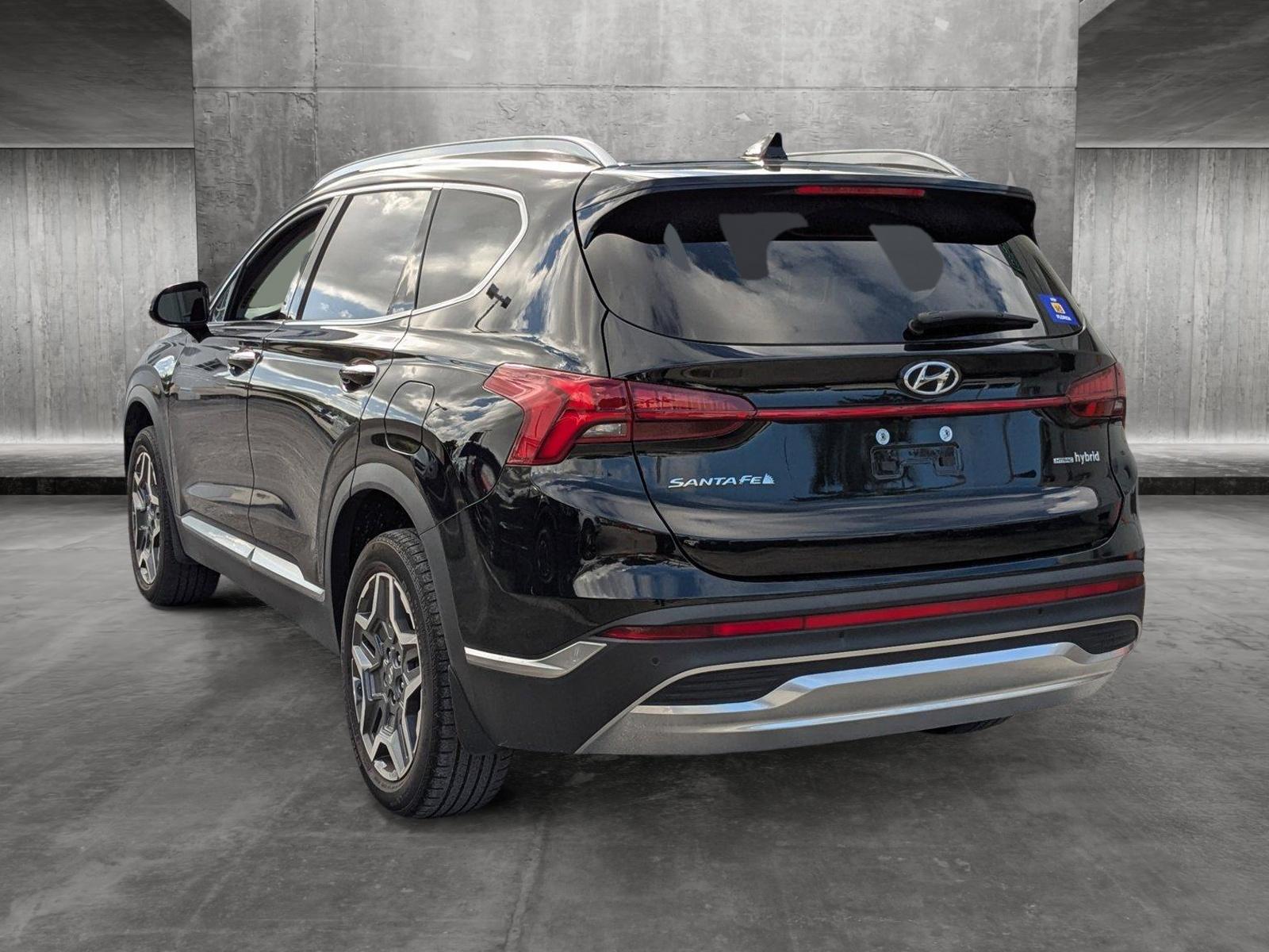 2022 Hyundai SANTA FE Hybrid Vehicle Photo in Miami, FL 33015