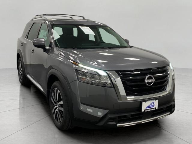 2024 Nissan Pathfinder Vehicle Photo in Appleton, WI 54913