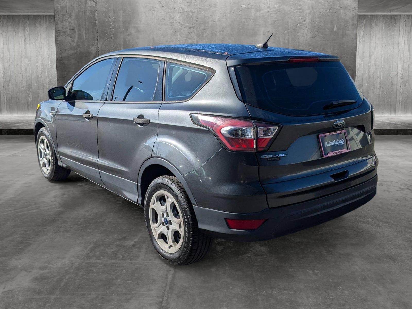 2017 Ford Escape Vehicle Photo in Panama City, FL 32401