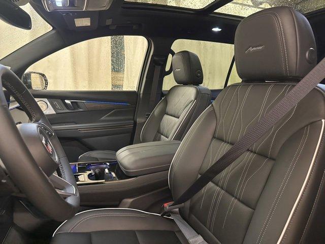 2025 Buick Enclave Vehicle Photo in JACKSON, MI 49202-1834