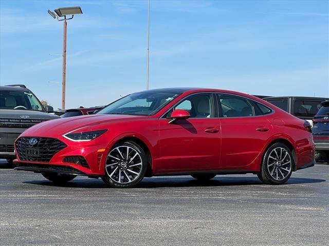 2021 Hyundai SONATA Vehicle Photo in O'Fallon, IL 62269