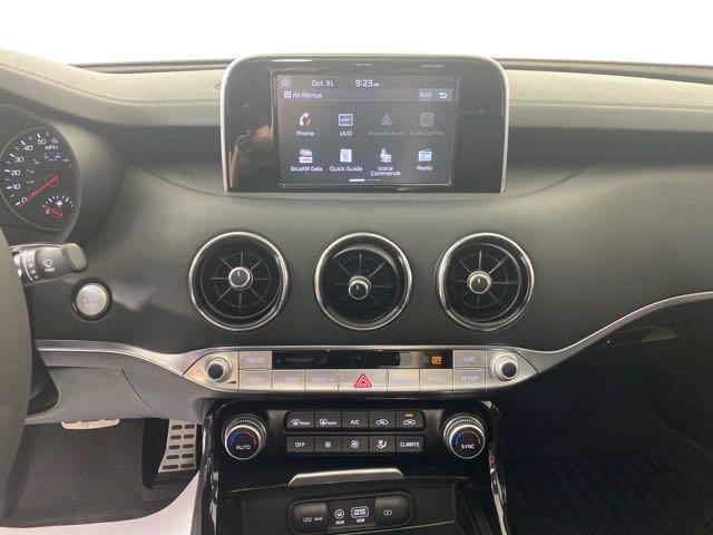 2018 Kia Stinger Vehicle Photo in MEDINA, OH 44256-9001