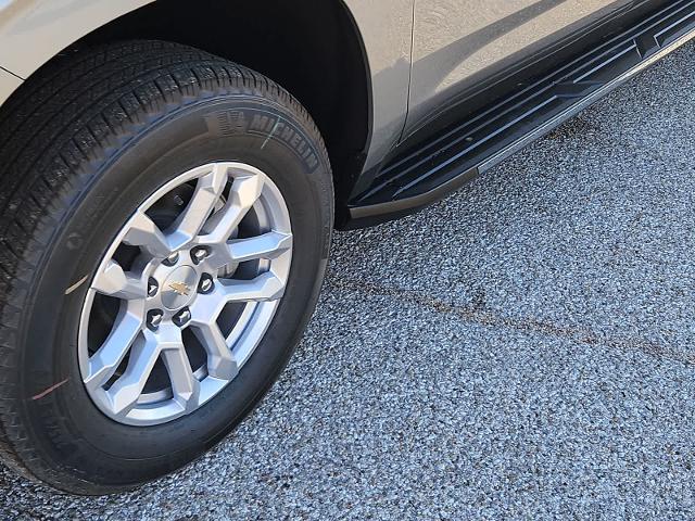 2025 Chevrolet Suburban Vehicle Photo in SAN ANGELO, TX 76903-5798