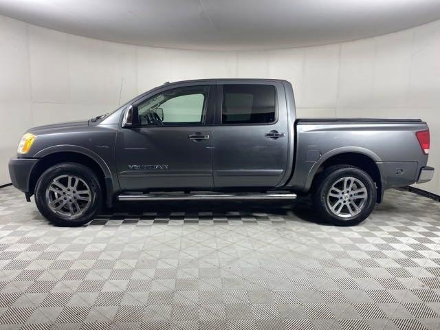 2015 Nissan Titan Vehicle Photo in MEDINA, OH 44256-9001