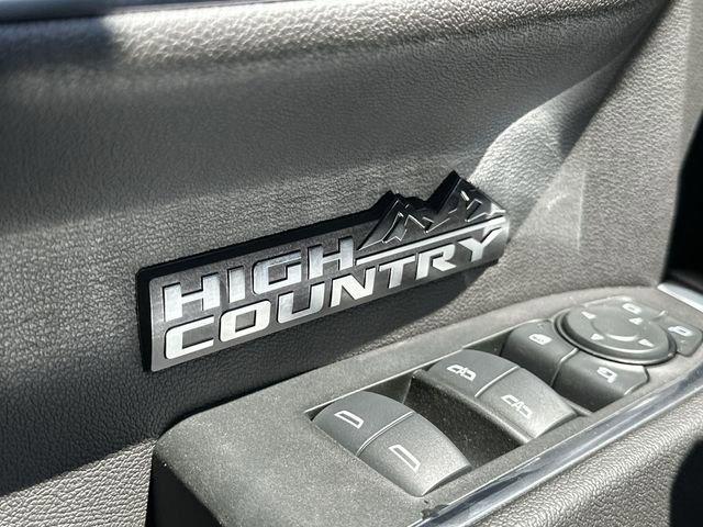 2024 Chevrolet Silverado 1500 Vehicle Photo in GREELEY, CO 80634-4125