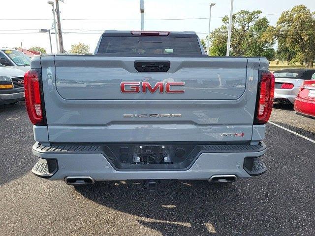 2024 GMC Sierra 1500 Vehicle Photo in SAUK CITY, WI 53583-1301