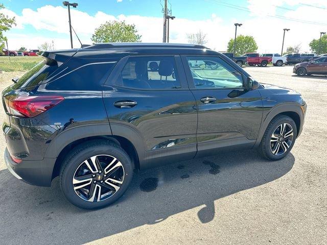 2024 Chevrolet Trailblazer Vehicle Photo in GREELEY, CO 80634-4125