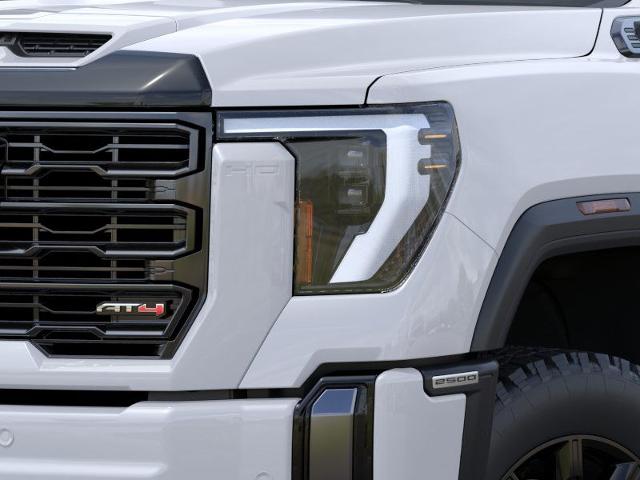 2025 GMC Sierra 2500 HD Vehicle Photo in PASADENA, CA 91107-3803