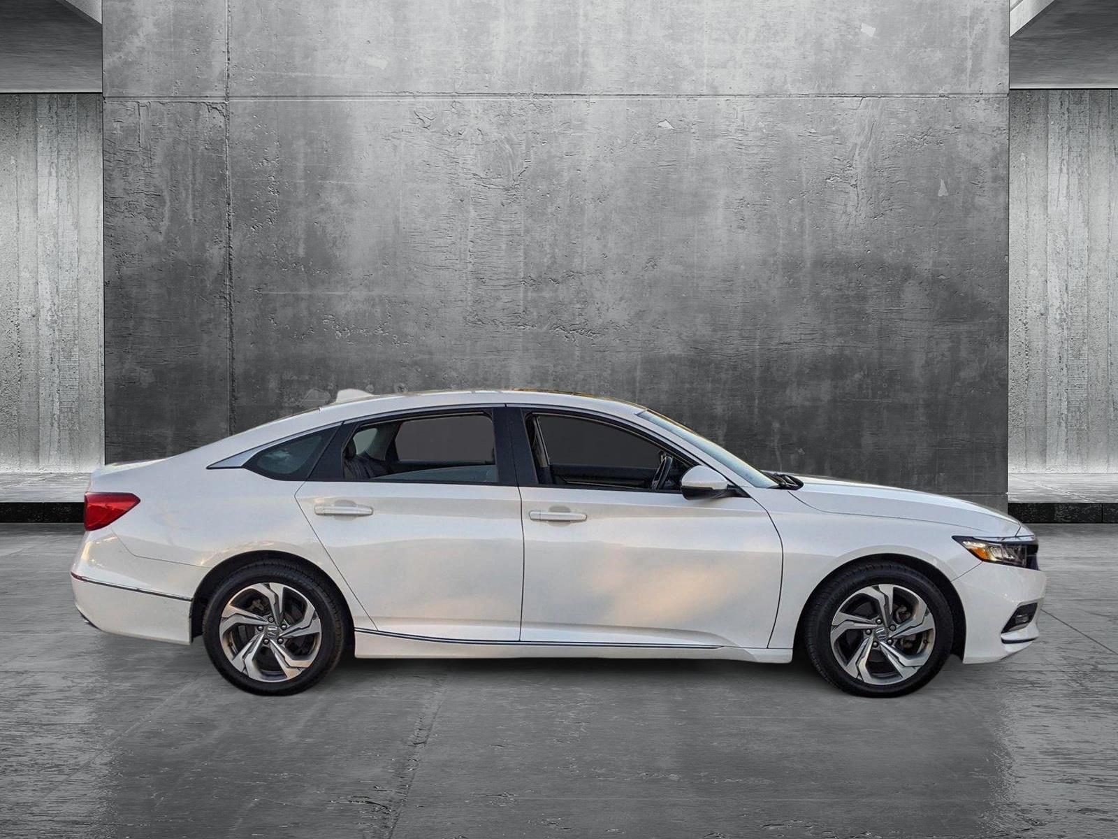 2018 Honda Accord Sedan Vehicle Photo in PEMBROKE PINES, FL 33024-6534