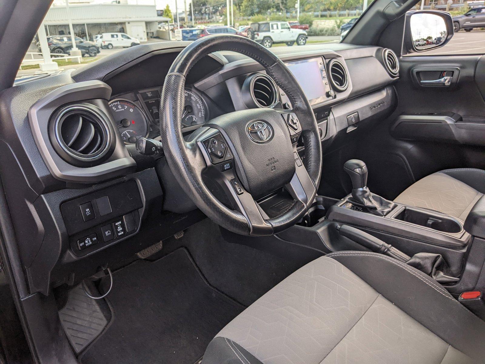 2022 Toyota Tacoma 4WD Vehicle Photo in Corpus Christi, TX 78415