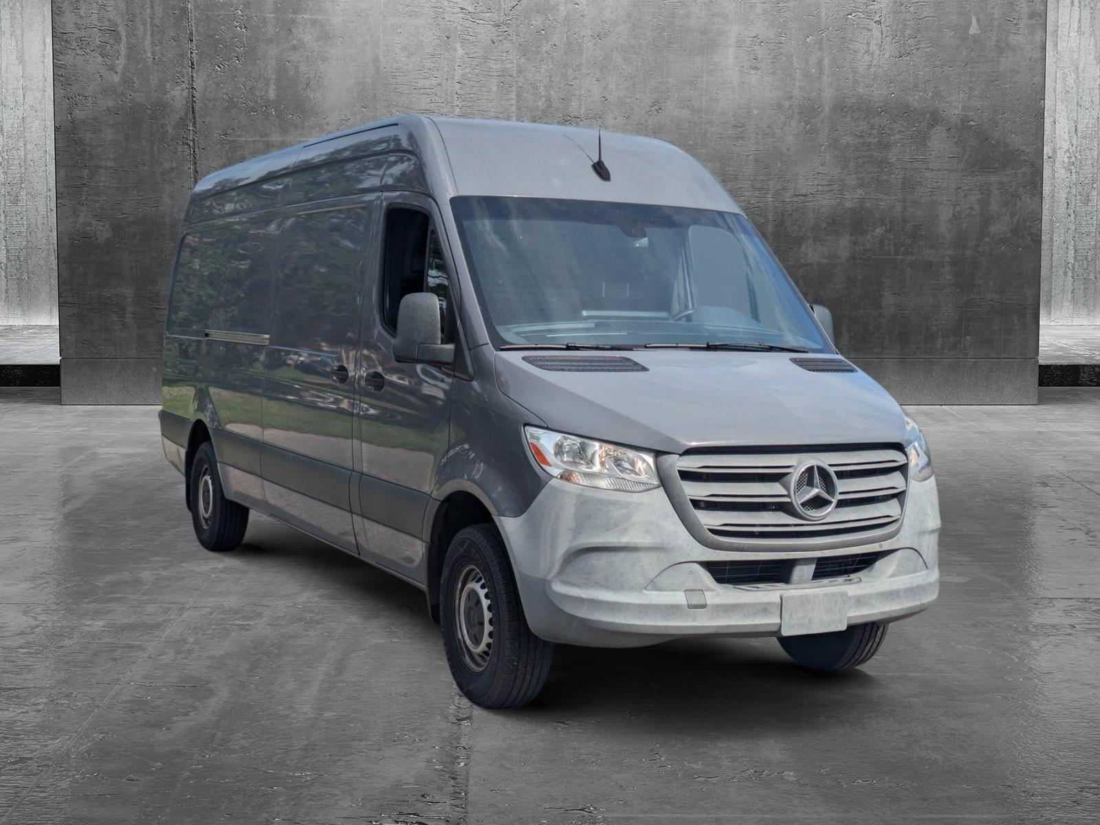 2019 Mercedes-Benz Sprinter Cargo Van Vehicle Photo in Sarasota, FL 34231