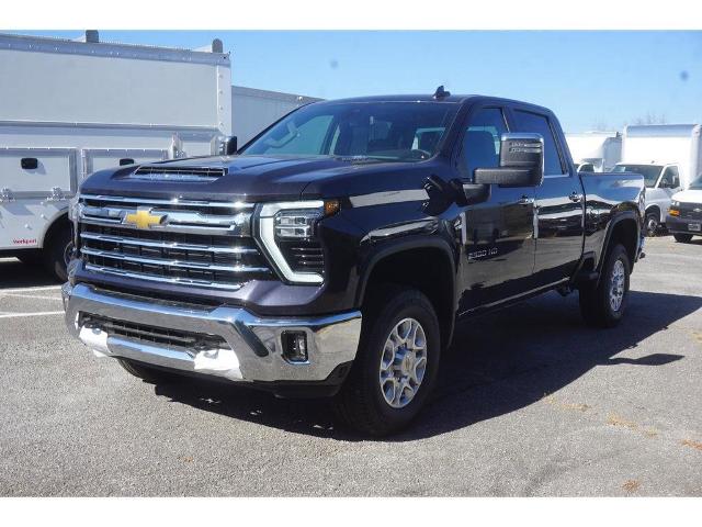 2024 Chevrolet Silverado 2500 HD Vehicle Photo in ALCOA, TN 37701-3235